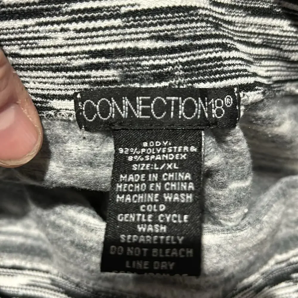 Connection 18 l/xl leggings black white horizontal strip fleece lined euc